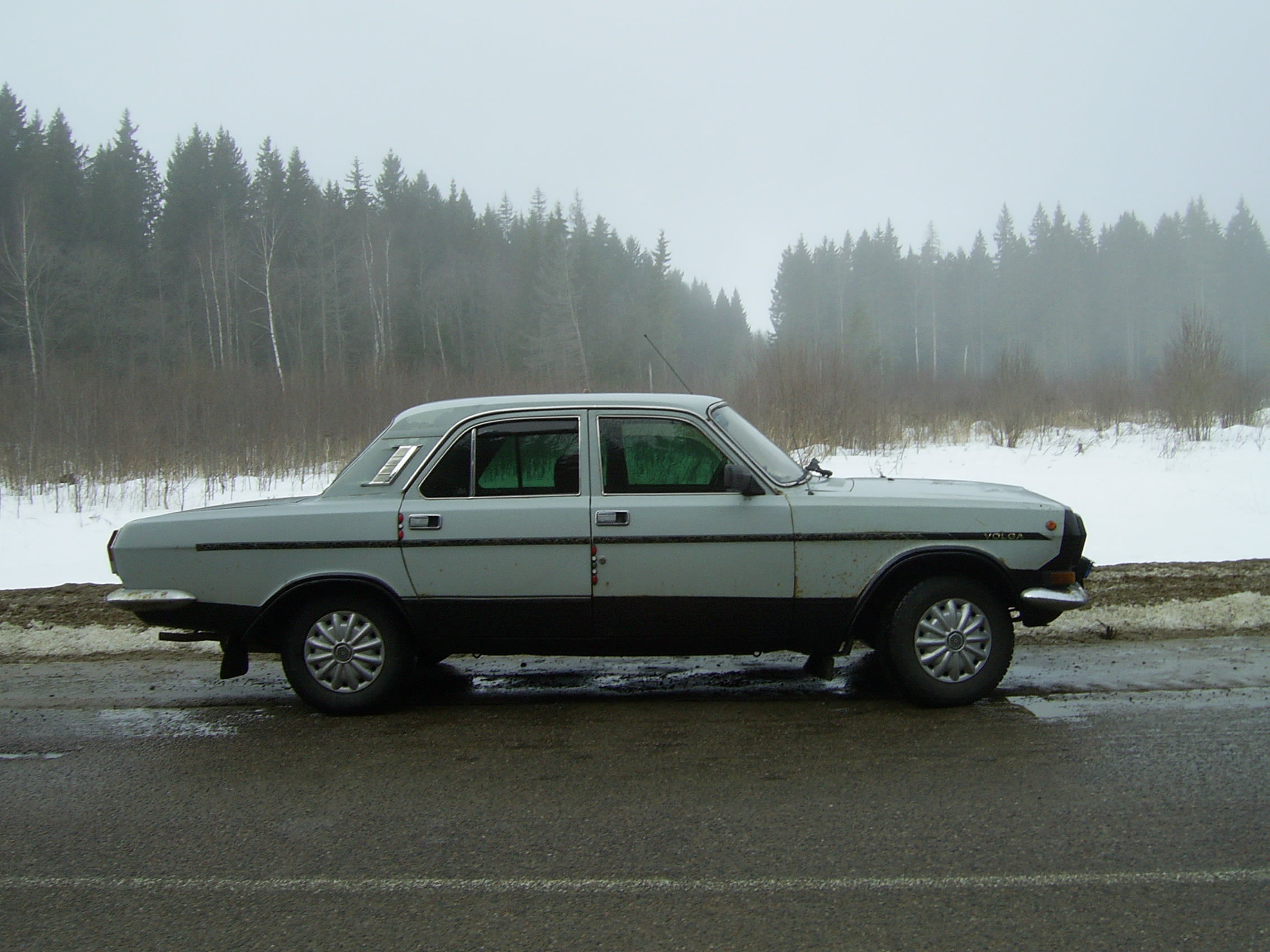 1989 GAZ 2410