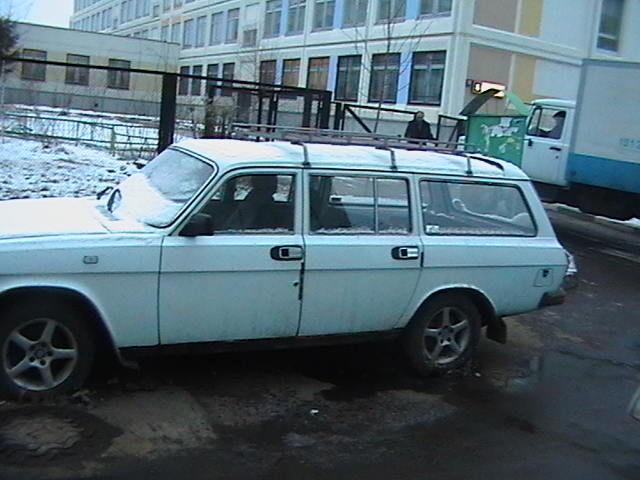 2000 GAZ 3110