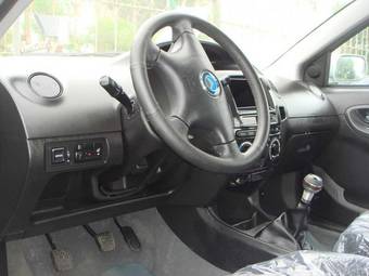 2010 Geely MK Pictures