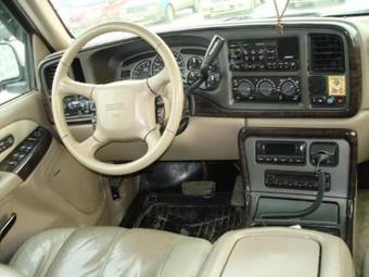 2001 GMC Yukon Photos