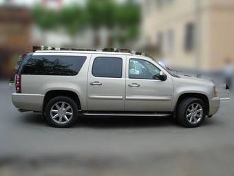 2007 GMC Yukon Wallpapers