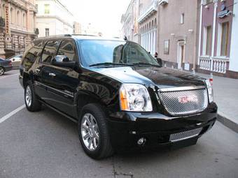 2008 GMC Yukon Pictures