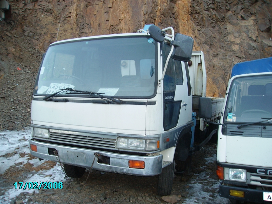 1991 Hino Ranger Photos