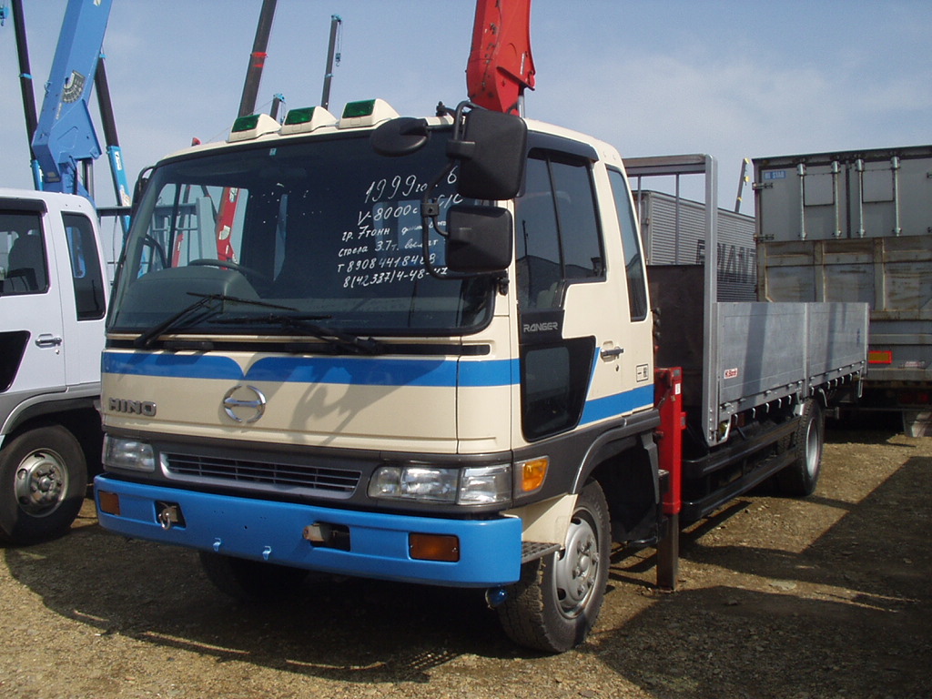 1999 Hino Ranger