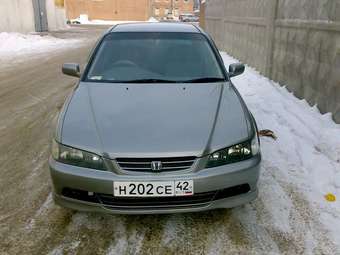 1998 Honda Accord Pictures