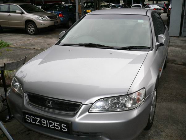 1999 Honda Accord Photos