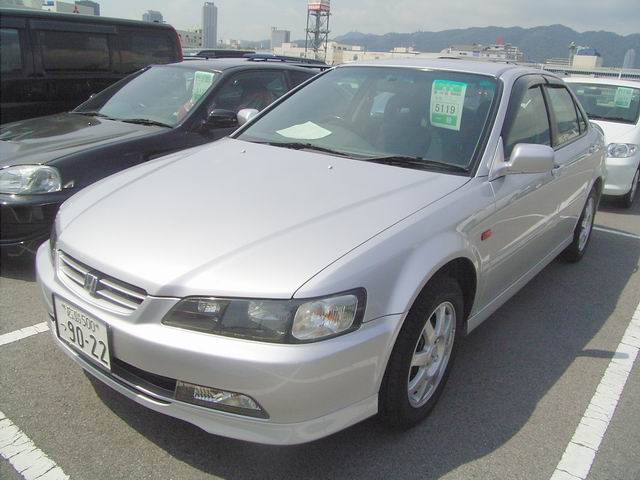 1999 Honda Accord Pictures