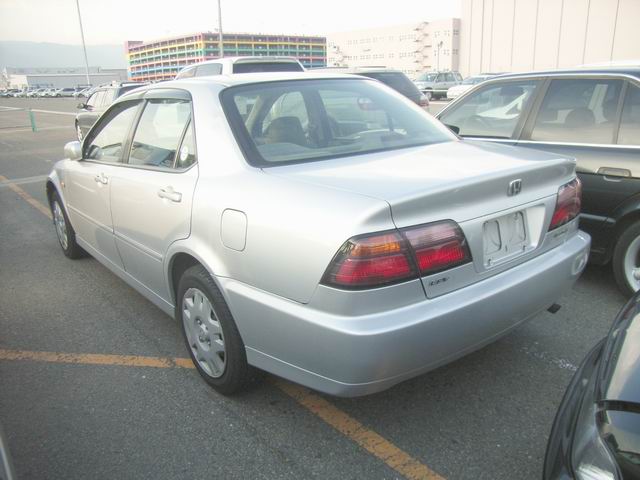 1999 Honda Accord Photos