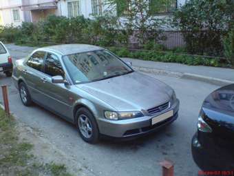 1999 Honda Accord Pictures