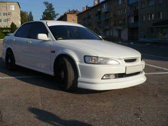 1999 Honda Accord Pictures