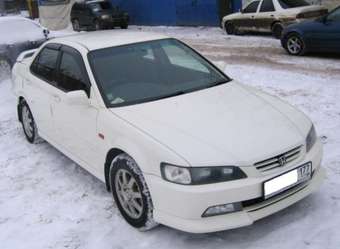 1999 Honda Accord Pictures