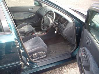 1999 Honda Accord Photos