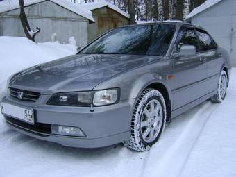 1999 Honda Accord Photos
