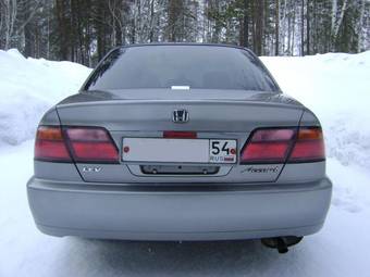 1999 Honda Accord Photos