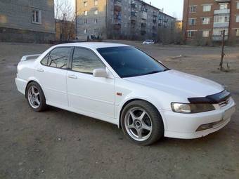 1999 Honda Accord Pictures