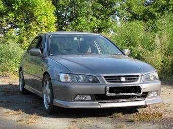 1999 Honda Accord Photos