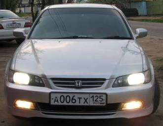 1999 Honda Accord Photos