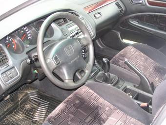 1999 Honda Accord Photos