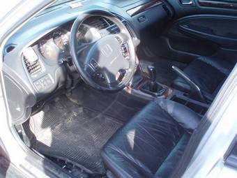 1999 Honda Accord Photos