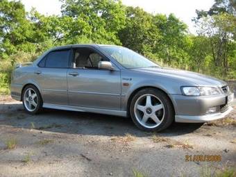 1999 Honda Accord Photos