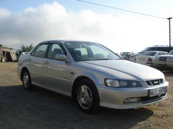1999 Honda Accord Pictures