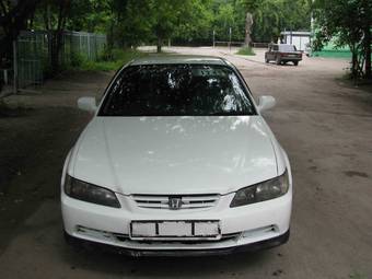 1999 Honda Accord Photos