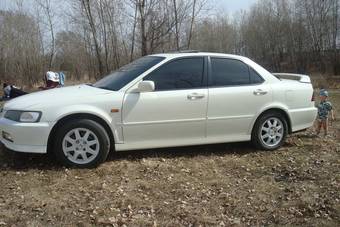 1999 Honda Accord Photos