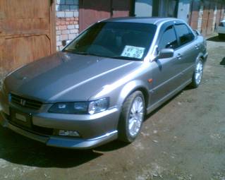 1999 Honda Accord Photos