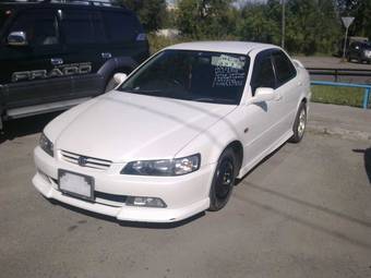 1999 Honda Accord Photos