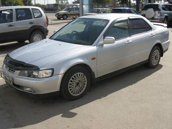 1999 Honda Accord Photos