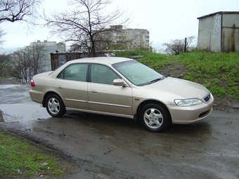 2000 Honda Accord