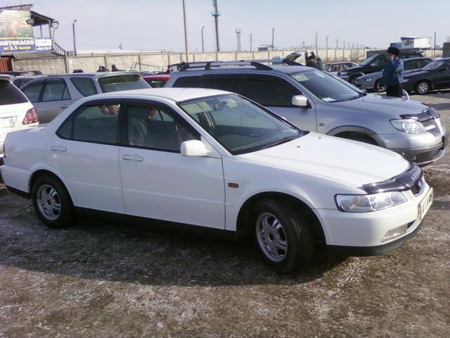 2000 Honda Accord