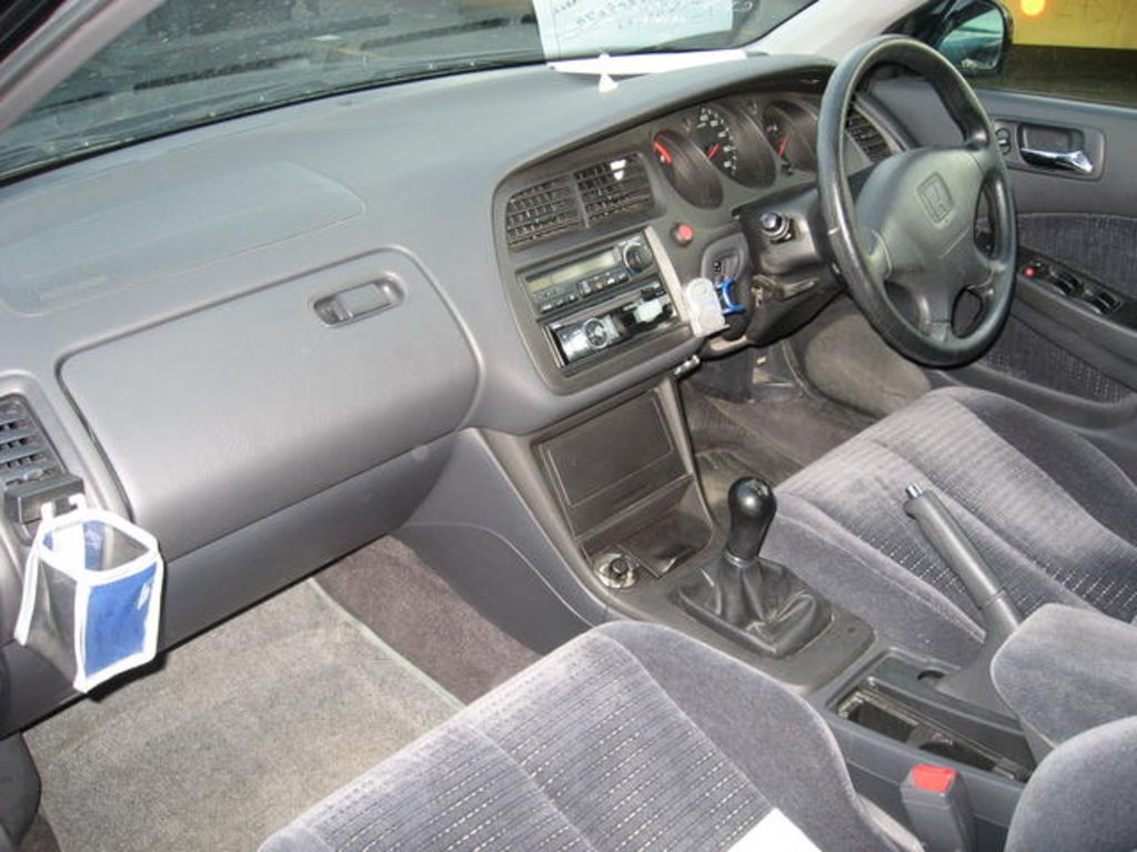 2000 Honda Accord