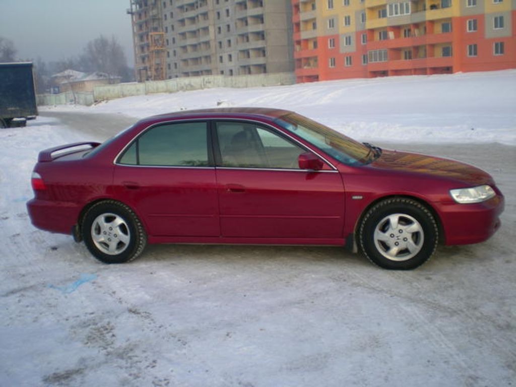 2000 Honda Accord