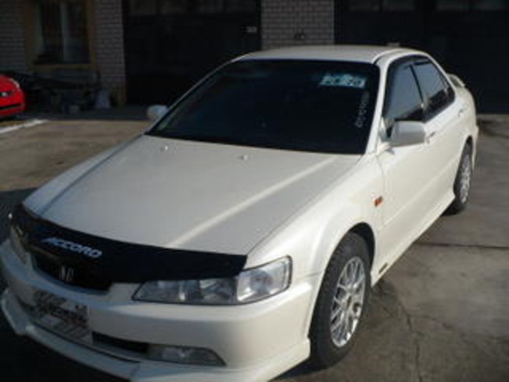 2000 Honda Accord