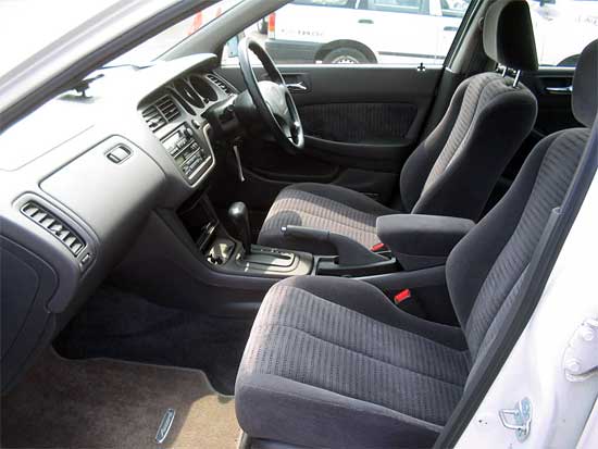 2000 Honda Accord Photos