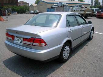 2000 Honda Accord Photos