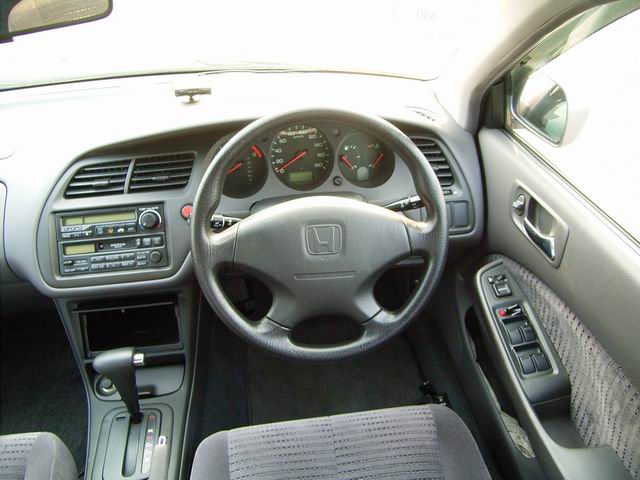 2000 Honda Accord Pictures