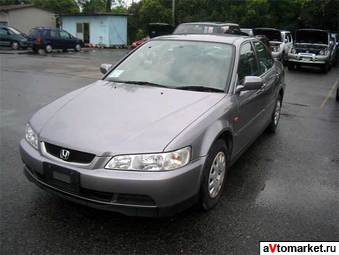 2000 Honda Accord Photos