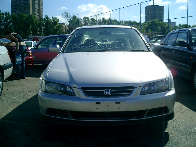 2000 Honda Accord Images