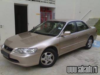 2000 Honda Accord Images