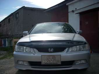 2000 Honda Accord Photos