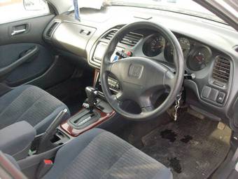 2000 Honda Accord Photos