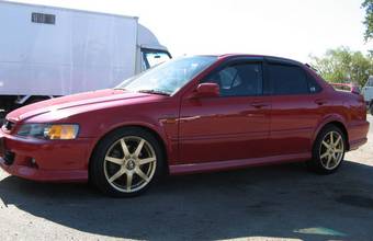 2000 Honda Accord Images