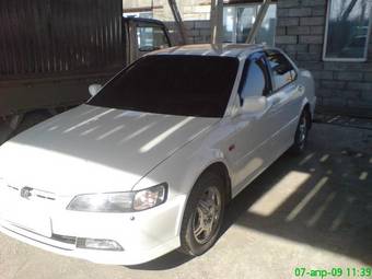 2000 Honda Accord Pictures