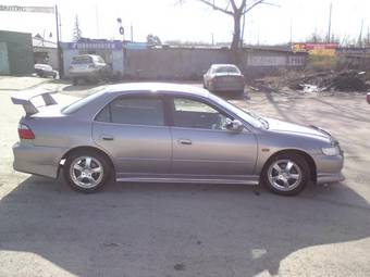 2000 Honda Accord Pics