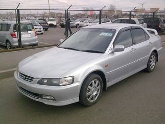 2000 Honda Accord Pictures