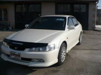 2000 Honda Accord Photos