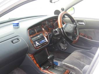 2000 Honda Accord Images