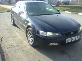 2000 Honda Accord Photos